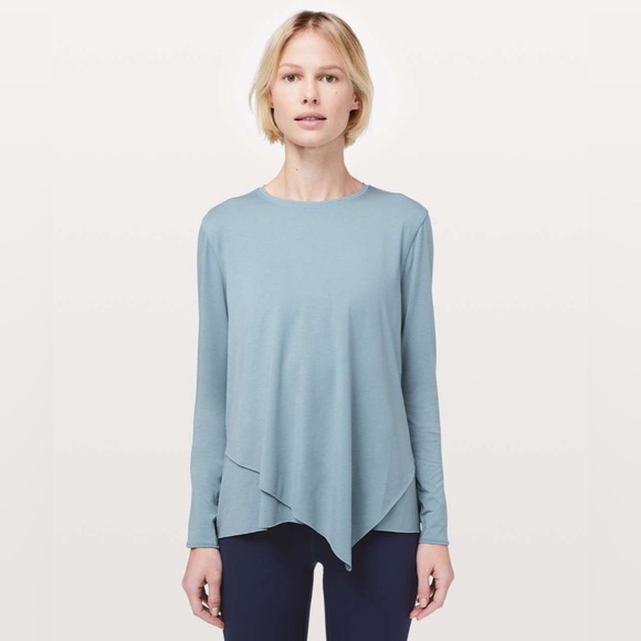 Lululemon sweetest day asymmetrical long sleeve 🩵 - Picture 1 of 6